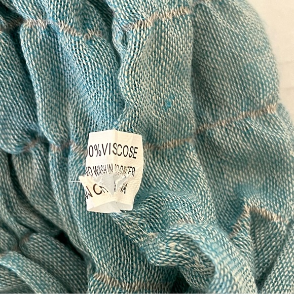 Women’s Blue 100% Viscose Lightweight Fringed Smocked Boho Hippie Scarf - Picture 9 of 10